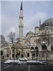  Centrum Istanbulu - mešita za křižovatkou 