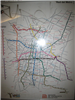 Metro - síť metra pokrývá asi jen pětinu plochy města. 